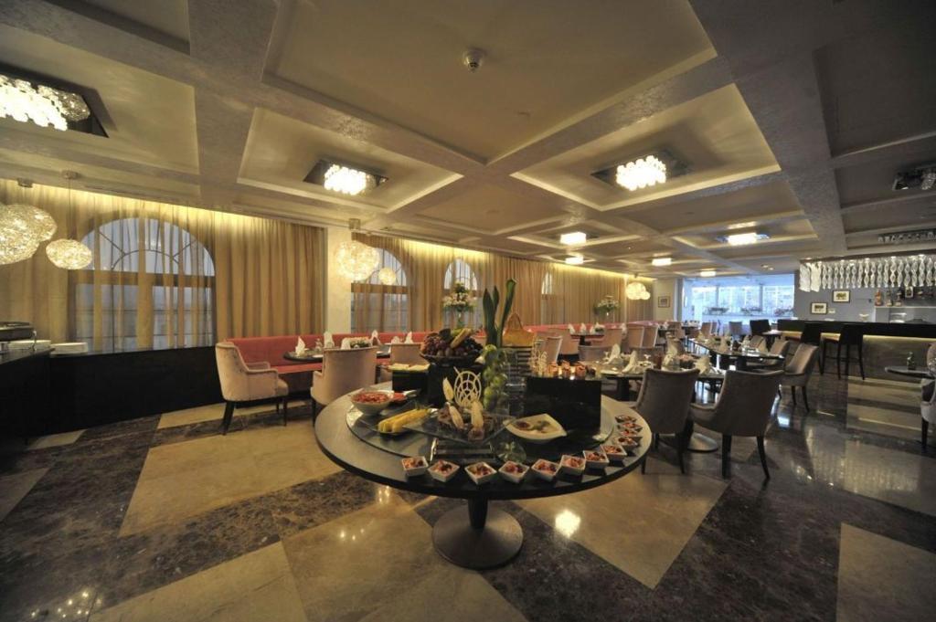 Il Palazzo Hotel And Suites Amman Bagian luar foto